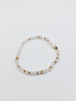 Bransoletka z kwarcu różowego z perłą w kształcie koniczynki