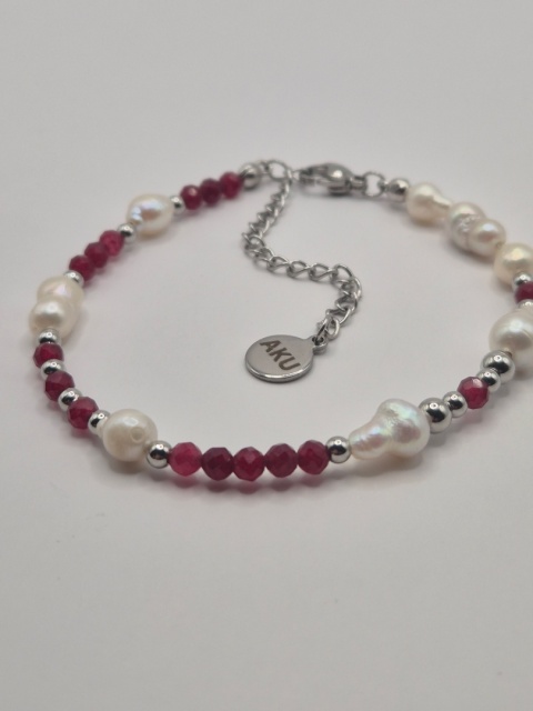 Bransoletka z pereł i rubinów