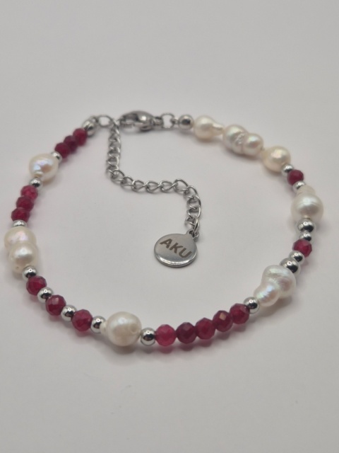 Bransoletka z pereł i rubinów