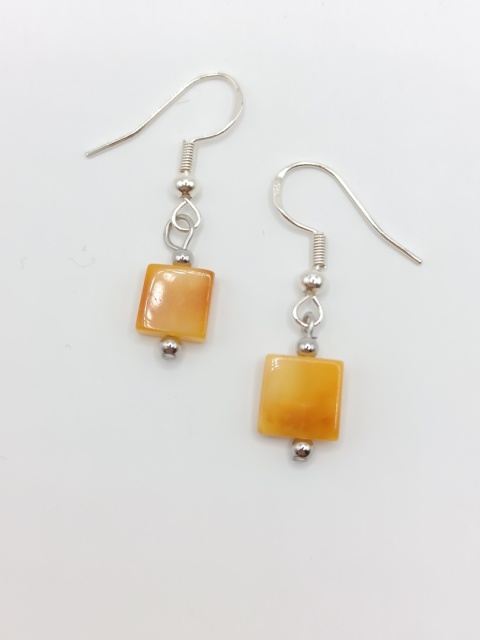 Kolczyki bursztynowe kwadraty
