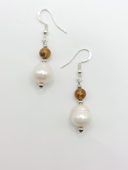 Kolczyki perły i bursztyny