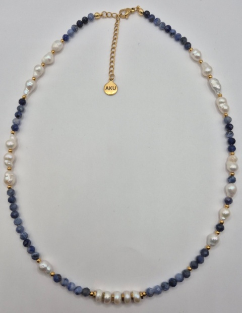 Naszyjnik z sodalitu i pereł