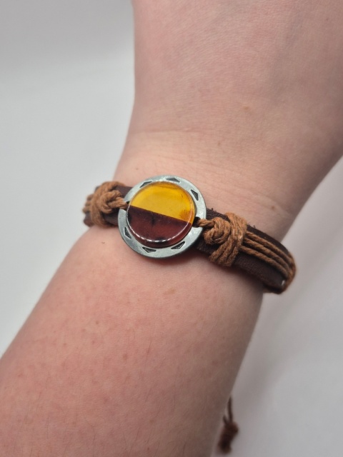 Bransoletka skórzana z bursztynem