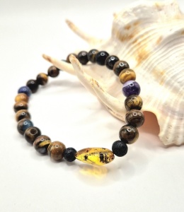 Bransoletka z tygrysiego oka z dodatkiem bursztynu, lapisu lazuli, ametystu, czarnego turmalinu, apatytu i lawy wulkanicznej