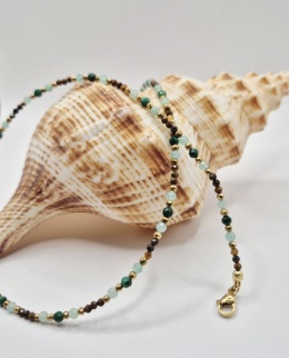 Delikatny naszyjnik z naturalnego amazonitu, malachitu i tygrysiego oka