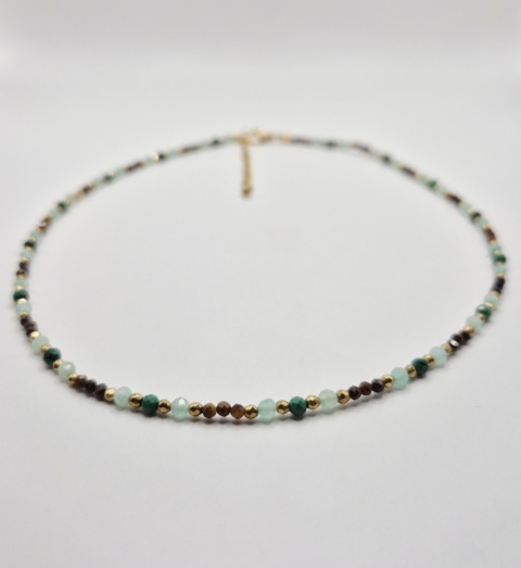 Delikatny naszyjnik z naturalnego amazonitu, malachitu i tygrysiego oka