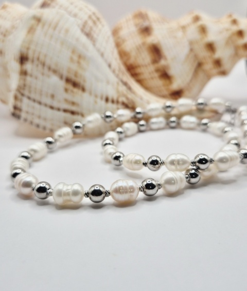 Naszyjnik z naturalnych pereł